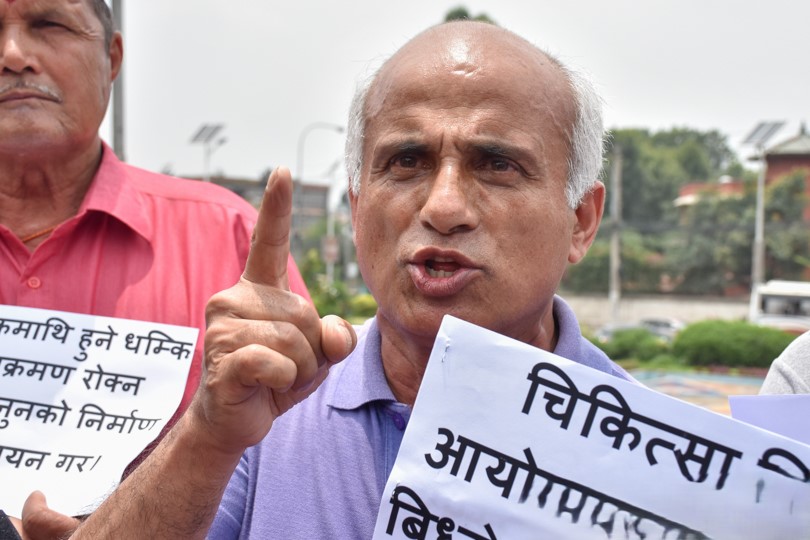 तीनबुँदे माग अघि सार्दै डा. गोविन्द केसीले दिए सत्याग्रहको चेतावनी