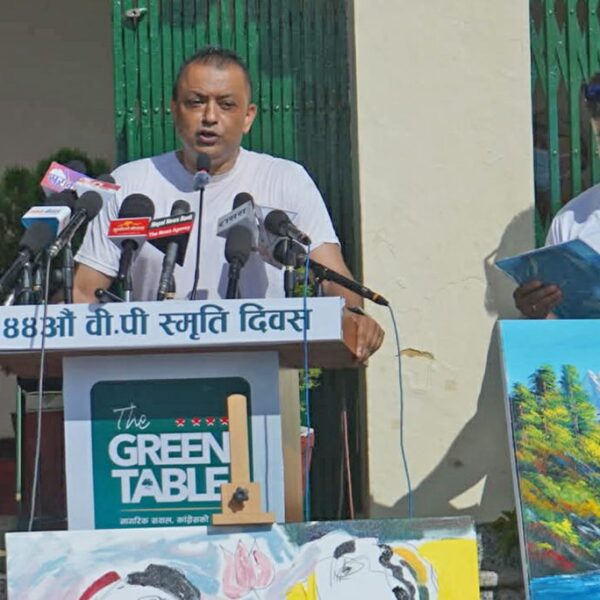 ५ किलोमिटर दौडिएपछि गगनले भने- ‘गाडीमा ब्रेक नहुनेले सरकार र दौडमा ब्रेक नहुनेले प्रतिपक्ष चलाउने’
